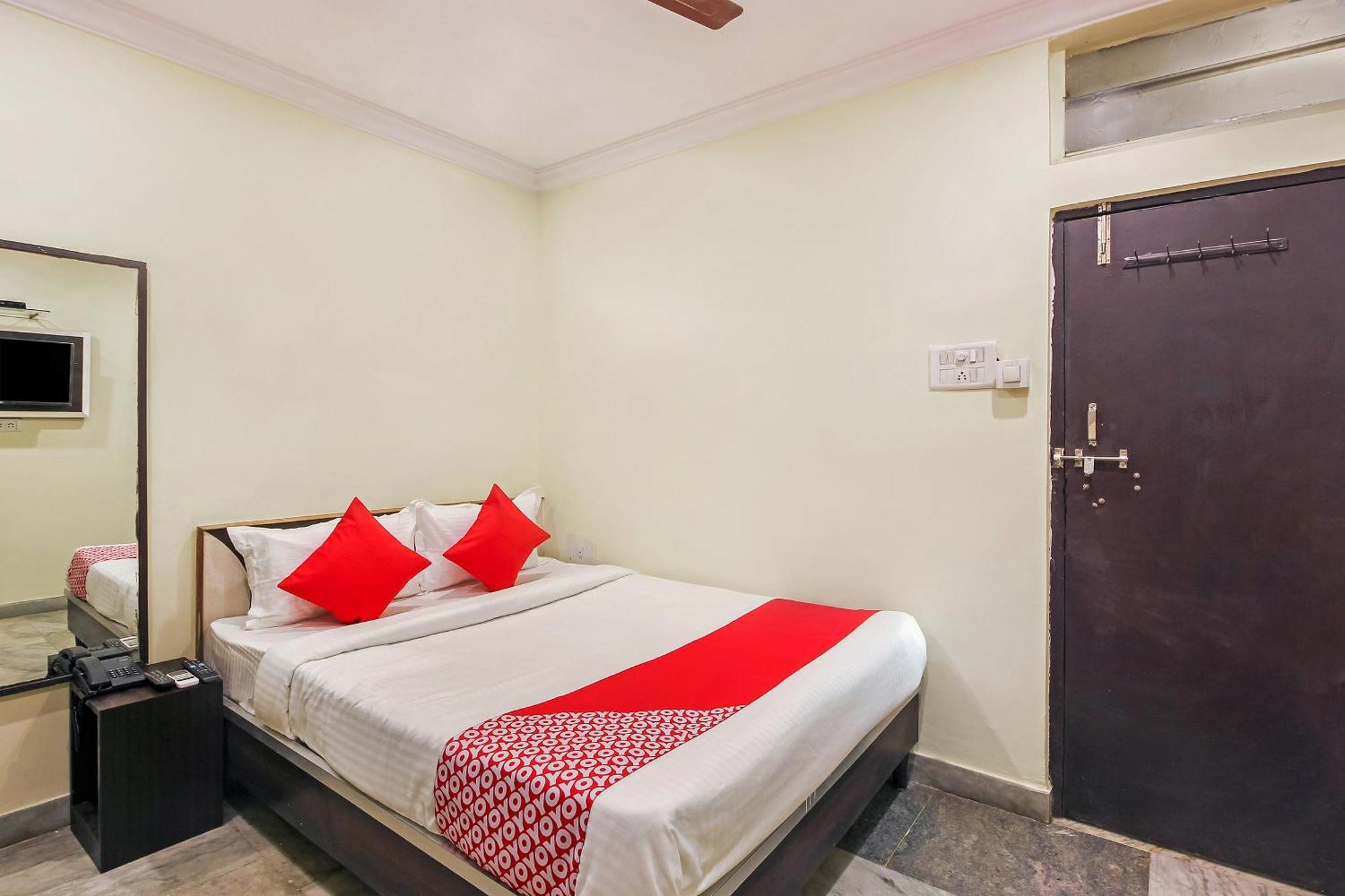 Hotel O Pearl City Hyderabad Exterior foto